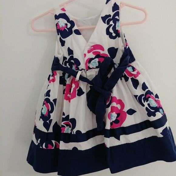 Infant floral dress - Picture 2 of 4